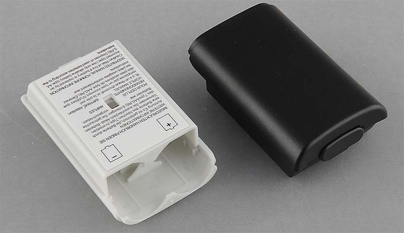 Plastic Xbox AA Battery holders.