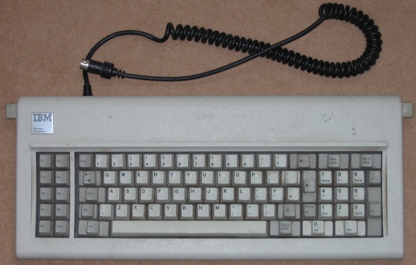 IBM 1501105 XT Keyboard.