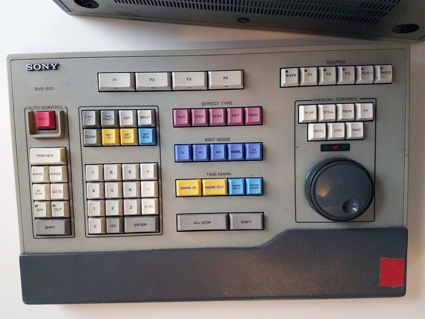 Sony BVE-900 Editing Control Unit w/ BKE-904, BKE-912, BKE-916, BKE 901